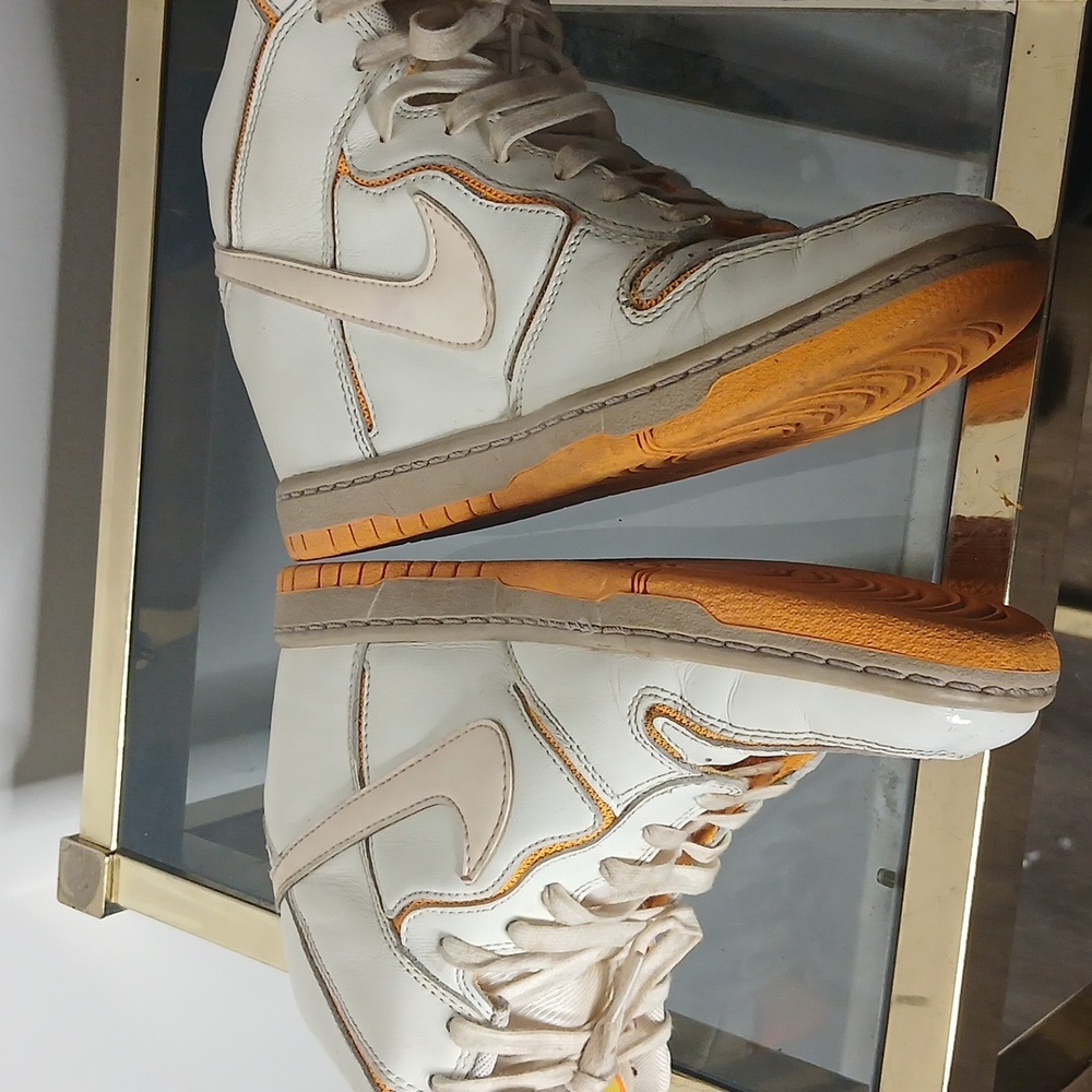 Nike Sky High Hidden Wedge White And Orange Size 8 - Picture 6 of 16